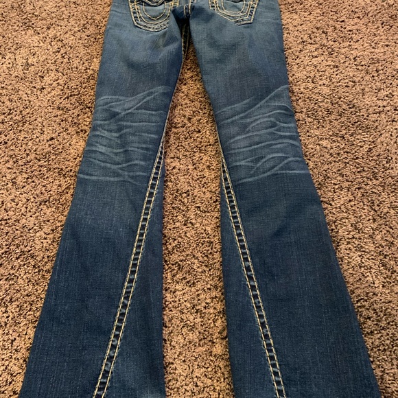 True Religion Women’s Jeans - Picture 3 of 3